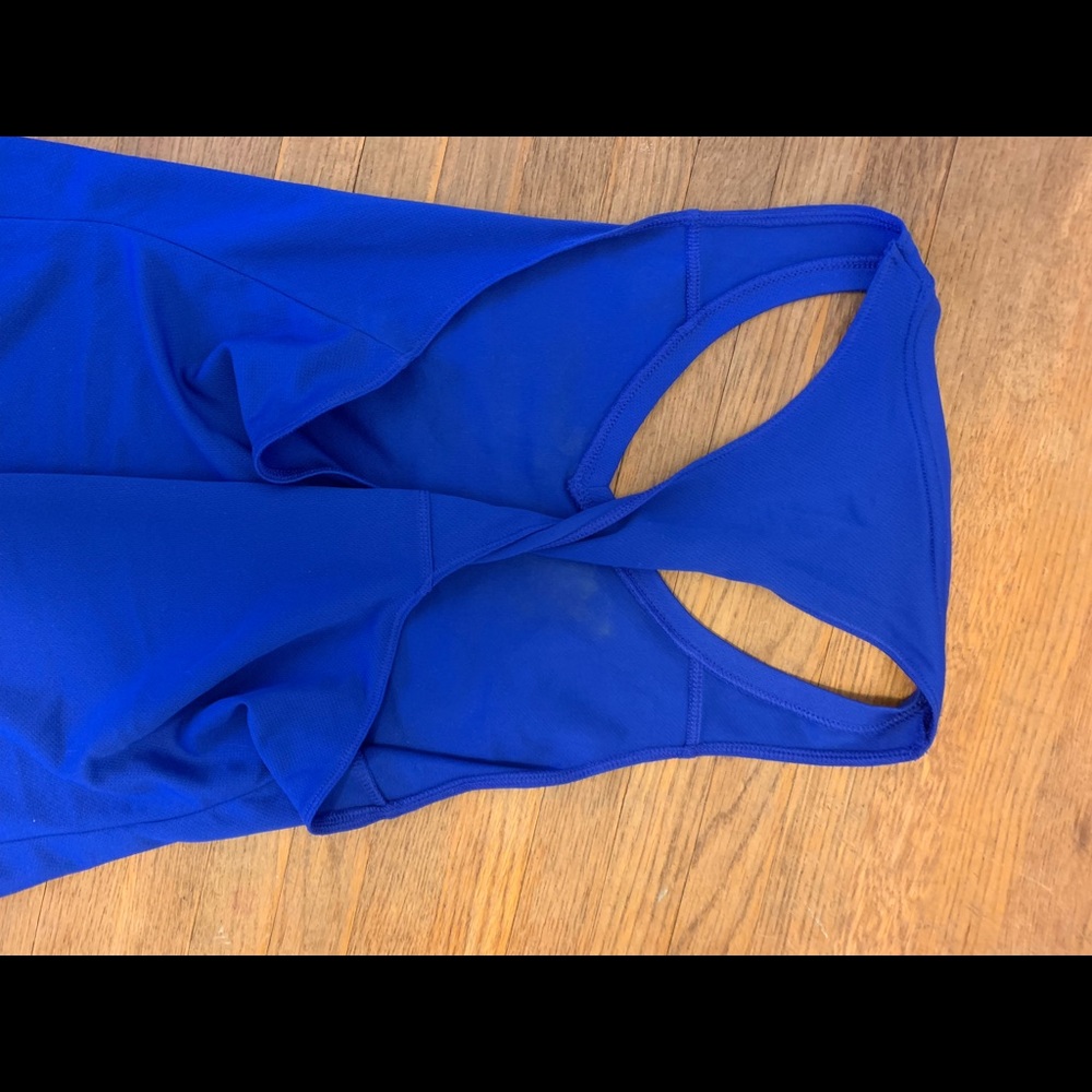 Cobalt twist back tank